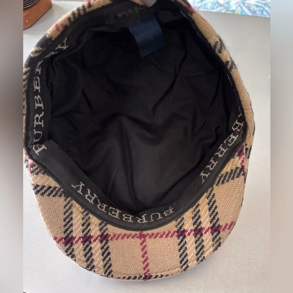 Burberry authentic wool