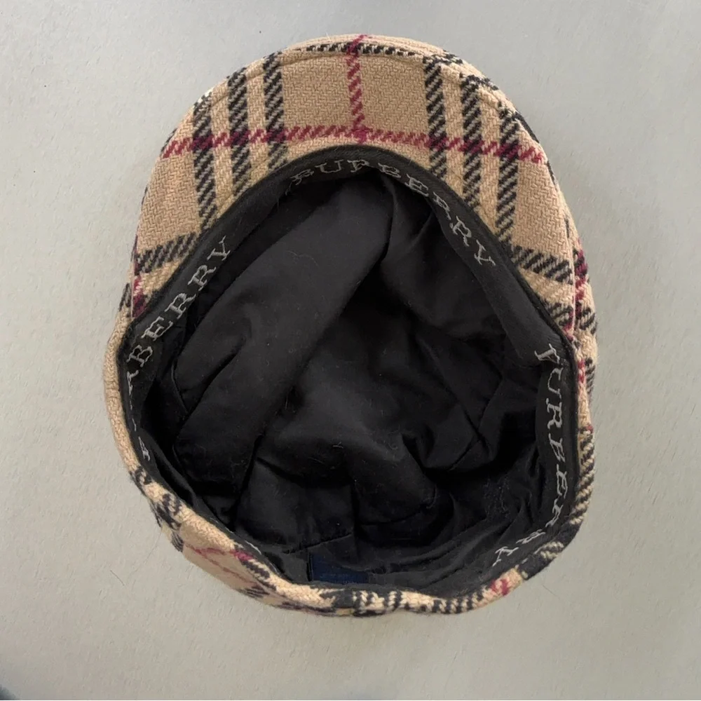 Burberry authentic wool