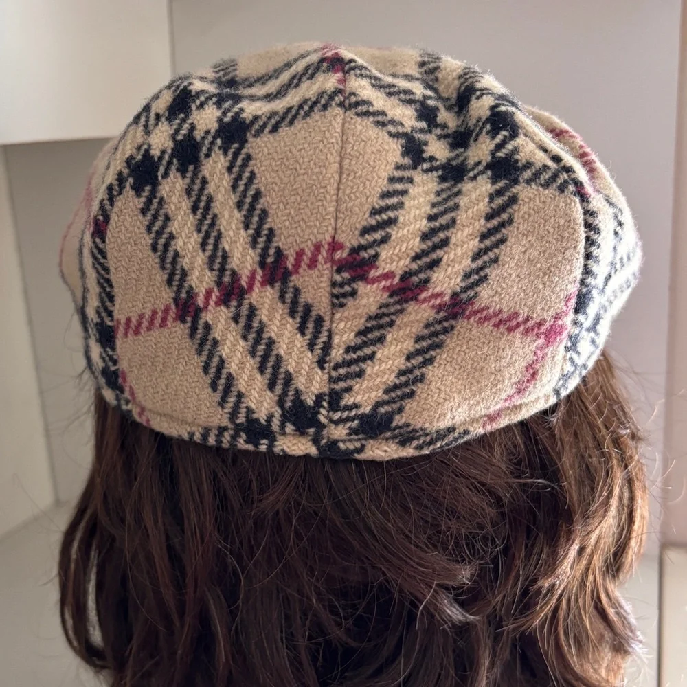 Burberry authentic wool