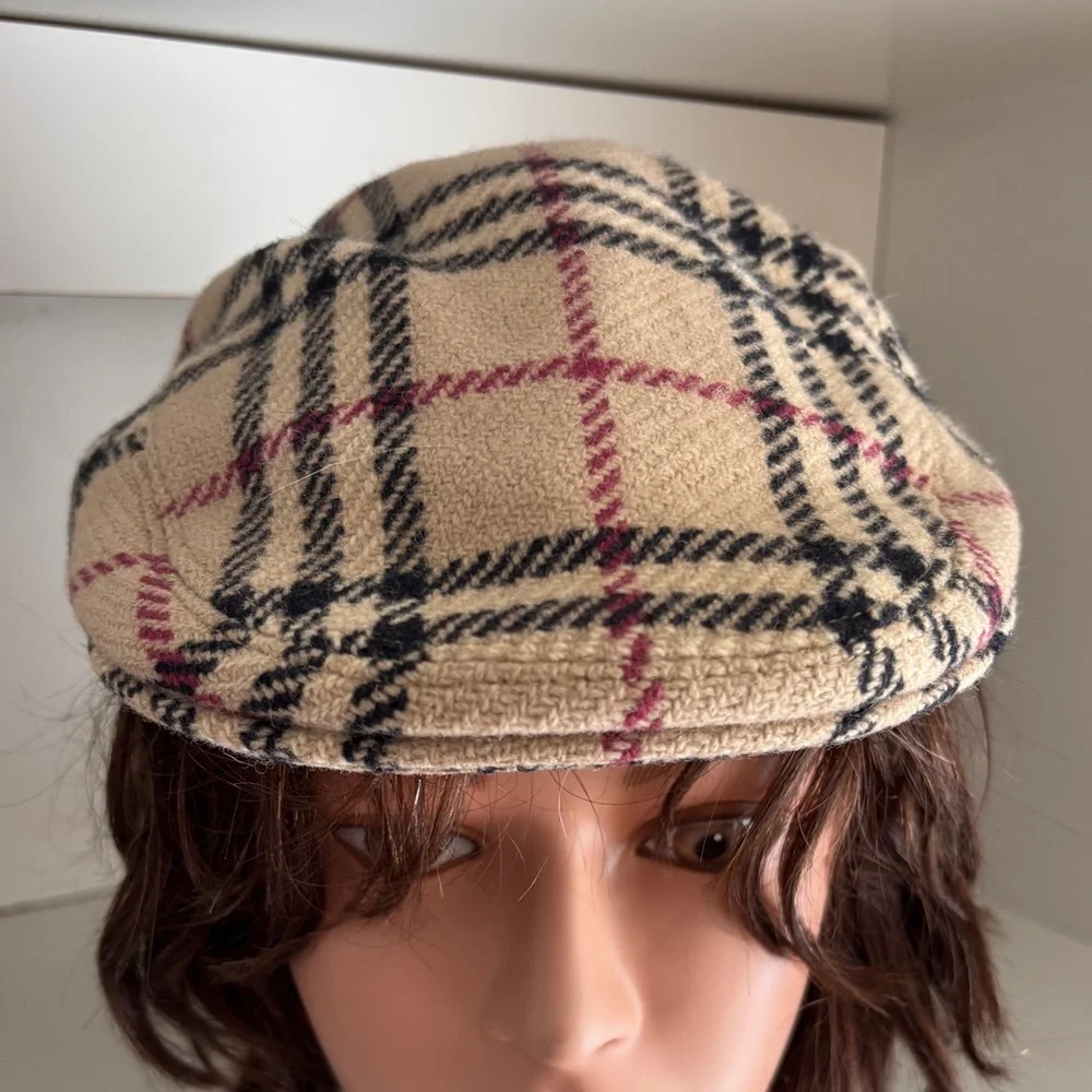 Burberry authentic wool