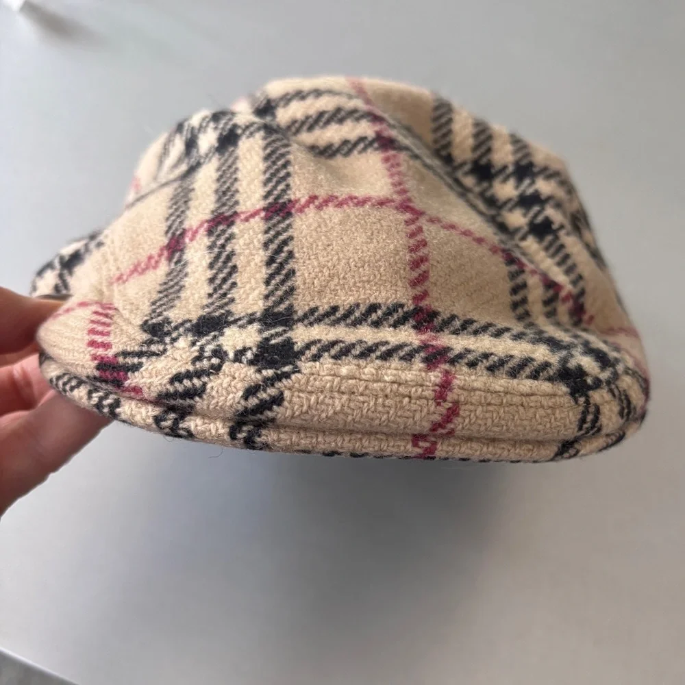Burberry authentic wool
