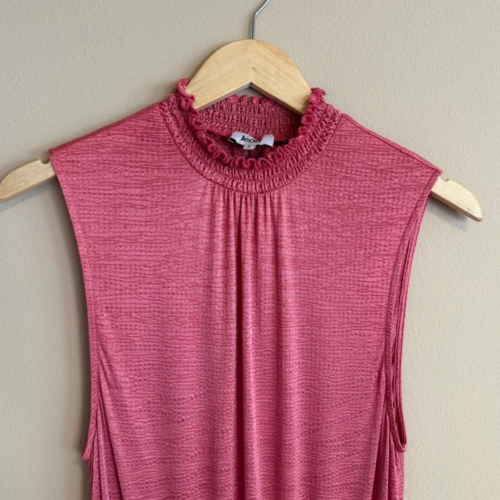 Leota sleeveless maxi