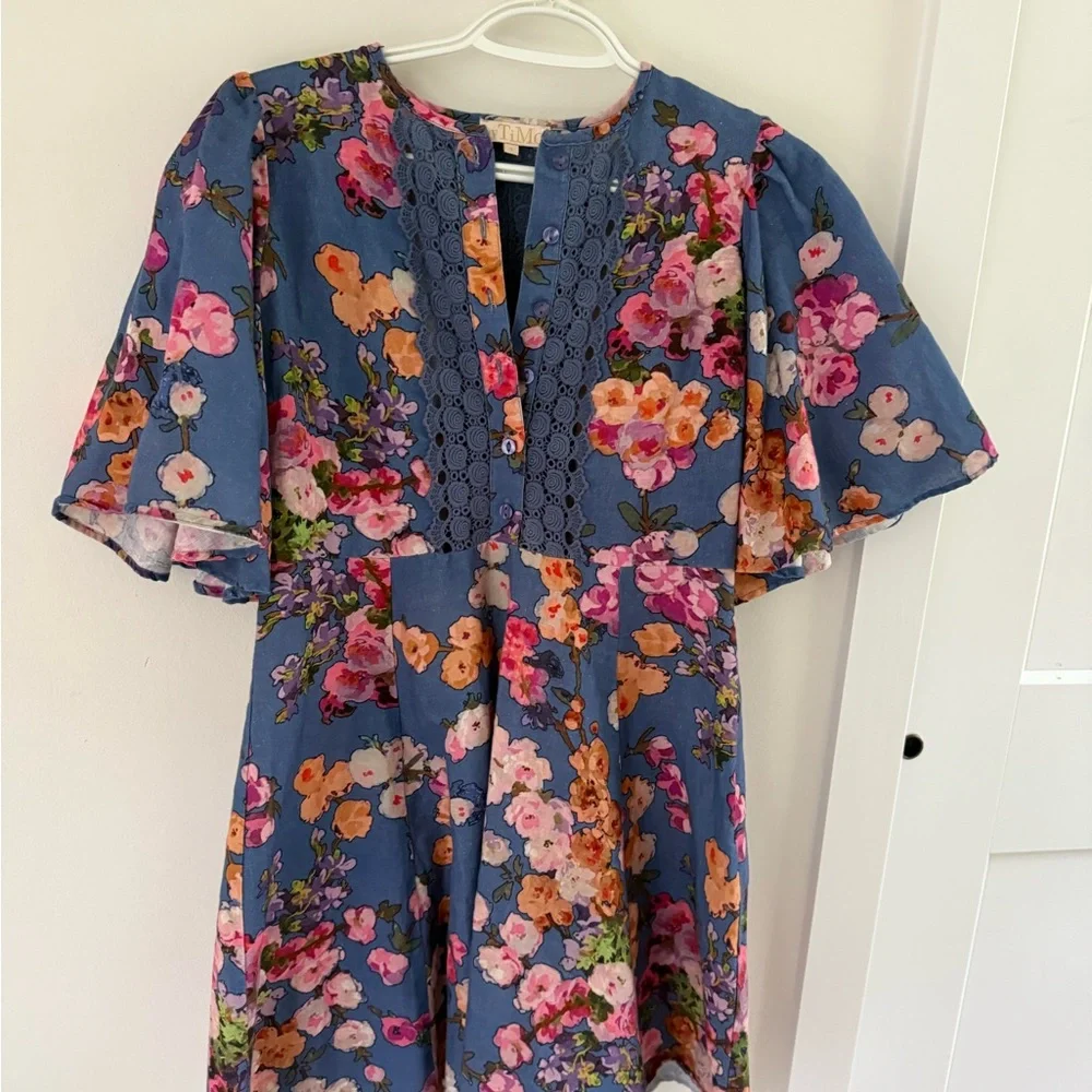 Bytimo blue floral dress with flutter sleeves size S