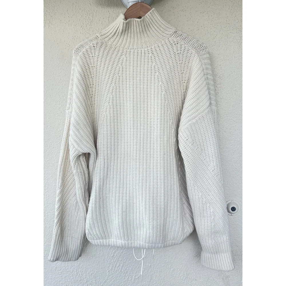 J Crew Front-Pocket Ivory Turtleneck Sweater Merino Wool Size XL Chunky Thick