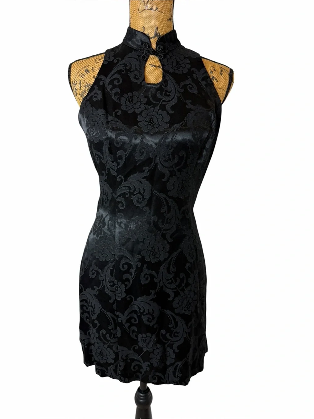 Authentic Original Vintage Style elegant vintage