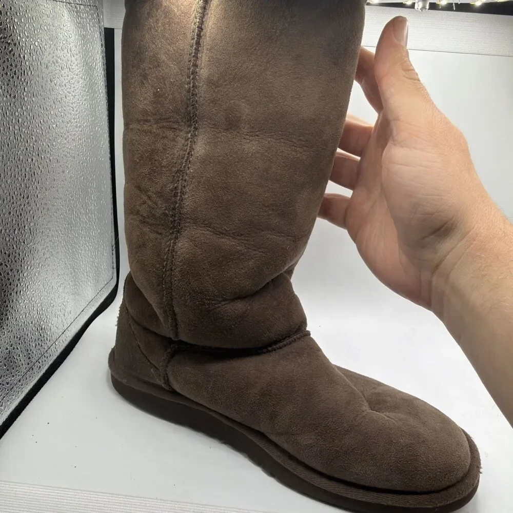 UGG Australia Classic Tall Brown Suede Sheepskin Boots Womens‎ Size 6