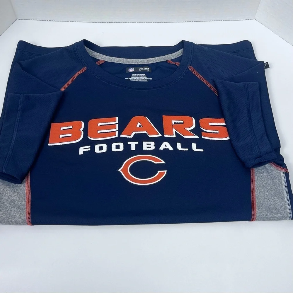 NFL team apparel