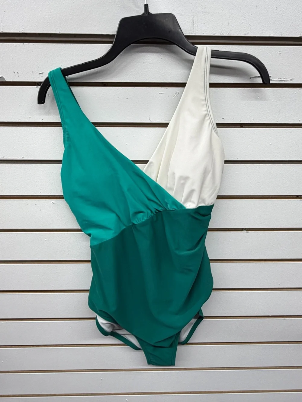 Shade & Shore One Shoulder Color Block One Piece Swimsuit NWT Medium