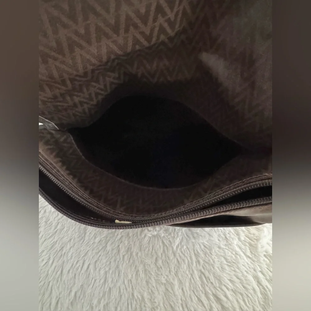 Mario Valentino this authentic