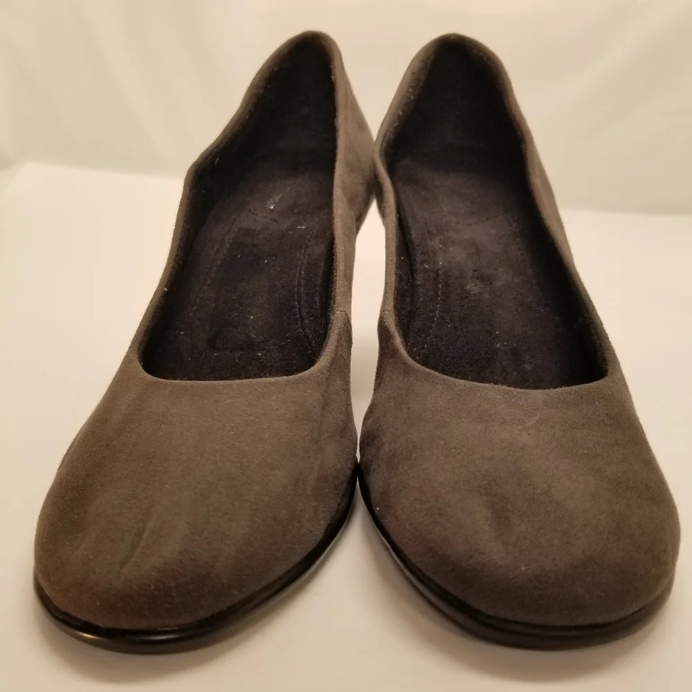 AEROSOLES a2 plumberry