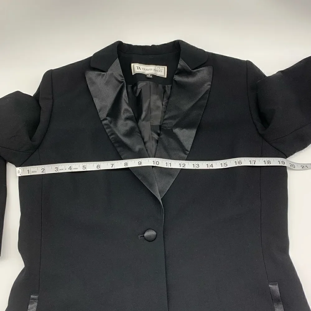 Travis Ayers nwt travis