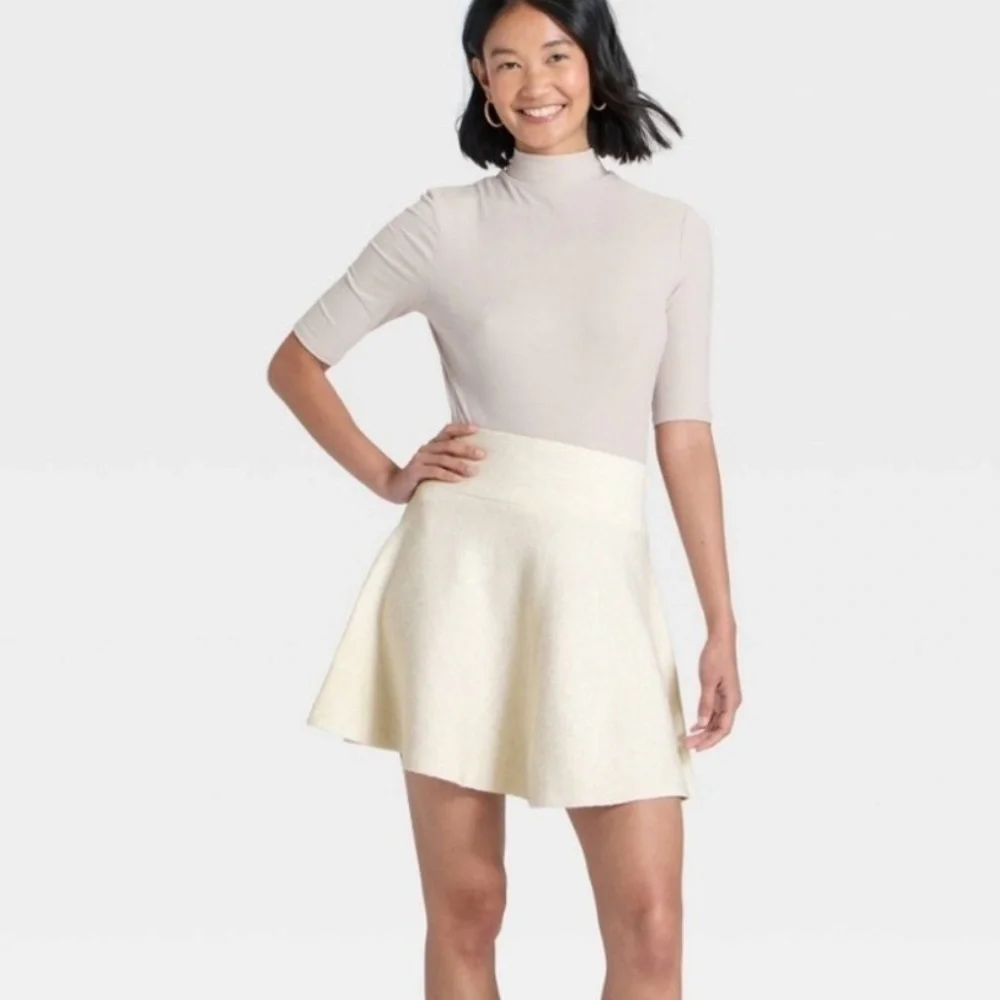 A New Day Women's Mini Sweater Skirt‎ Oatmeal  S