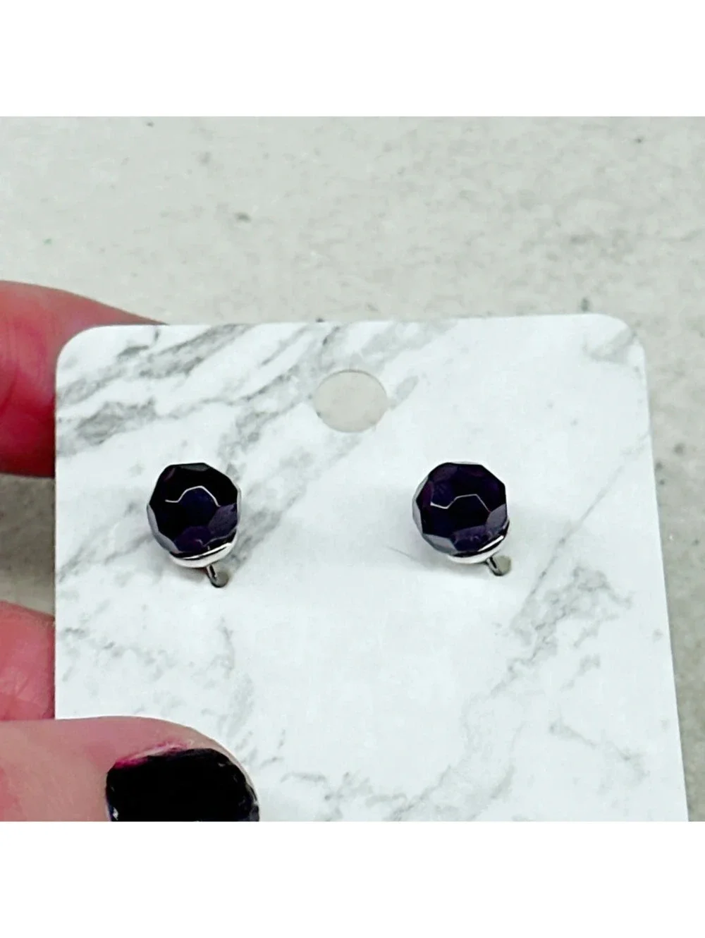 3003u. Purple Silvertone Stud Earrings