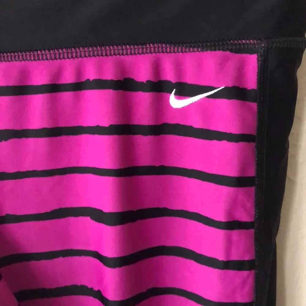 Nike Purple and Black Striped Cropped Leggings Size M