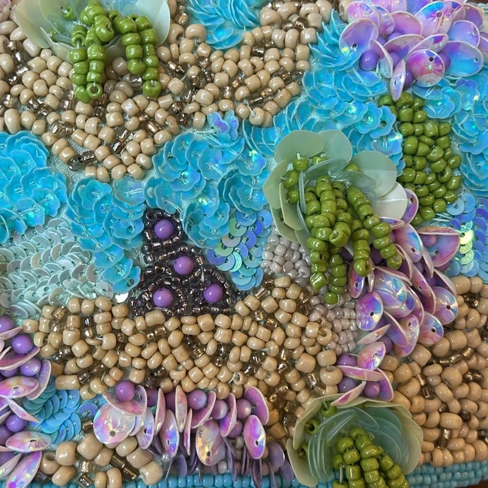 N/A turquoise purple
