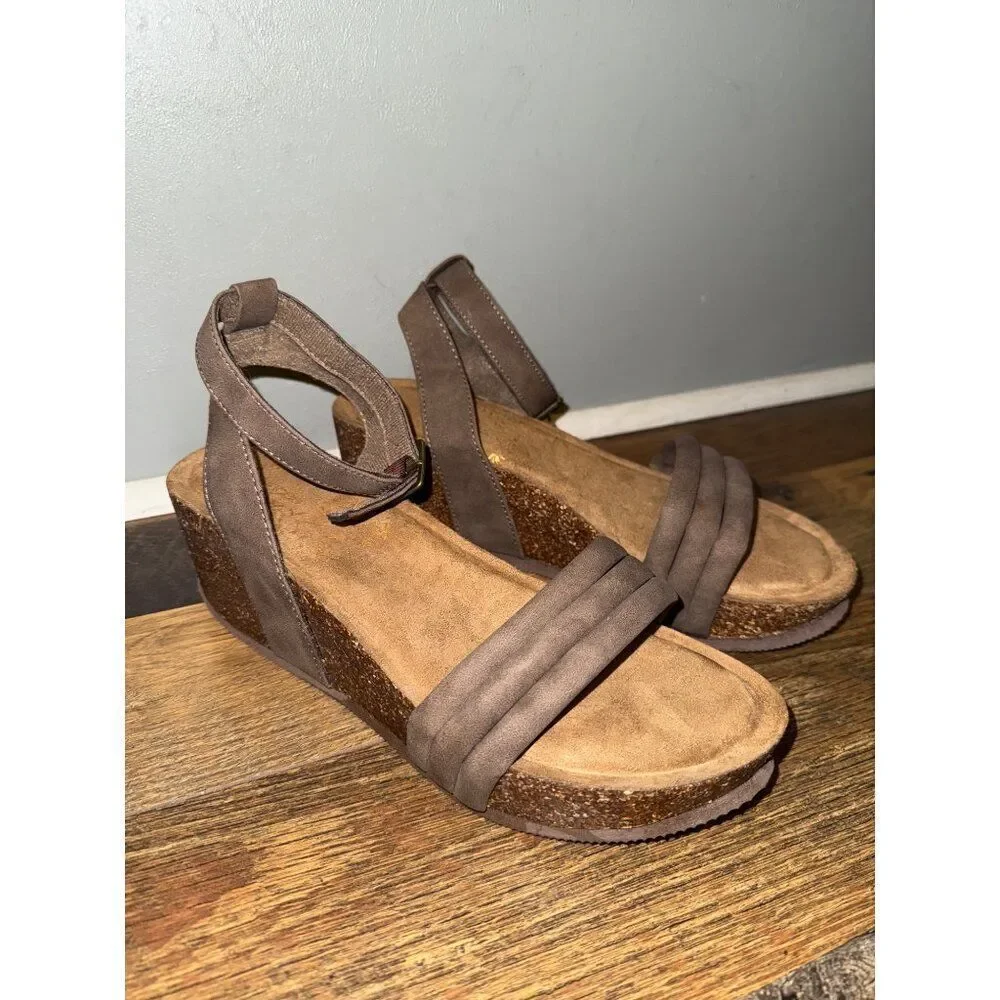 Maurices box size