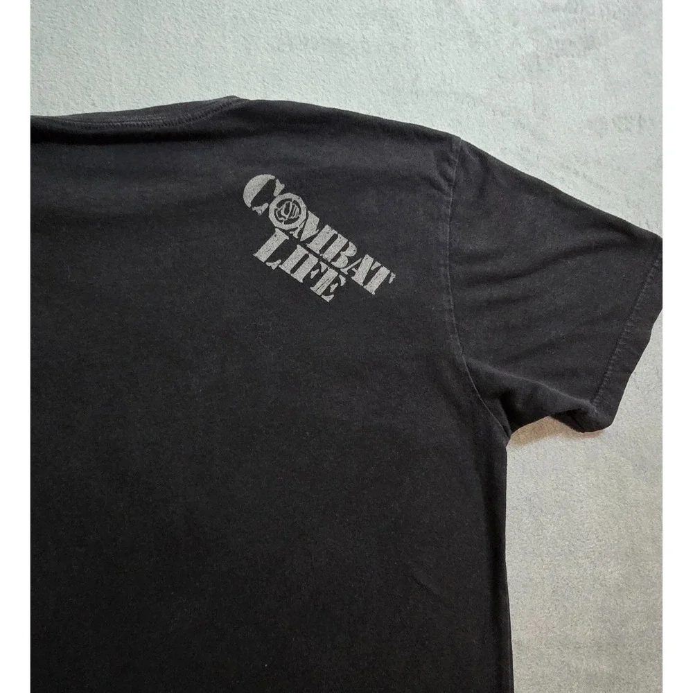 Property Of Combat Life Mens Black‎ Tshirt Medium Pre-Owned Good Condition
