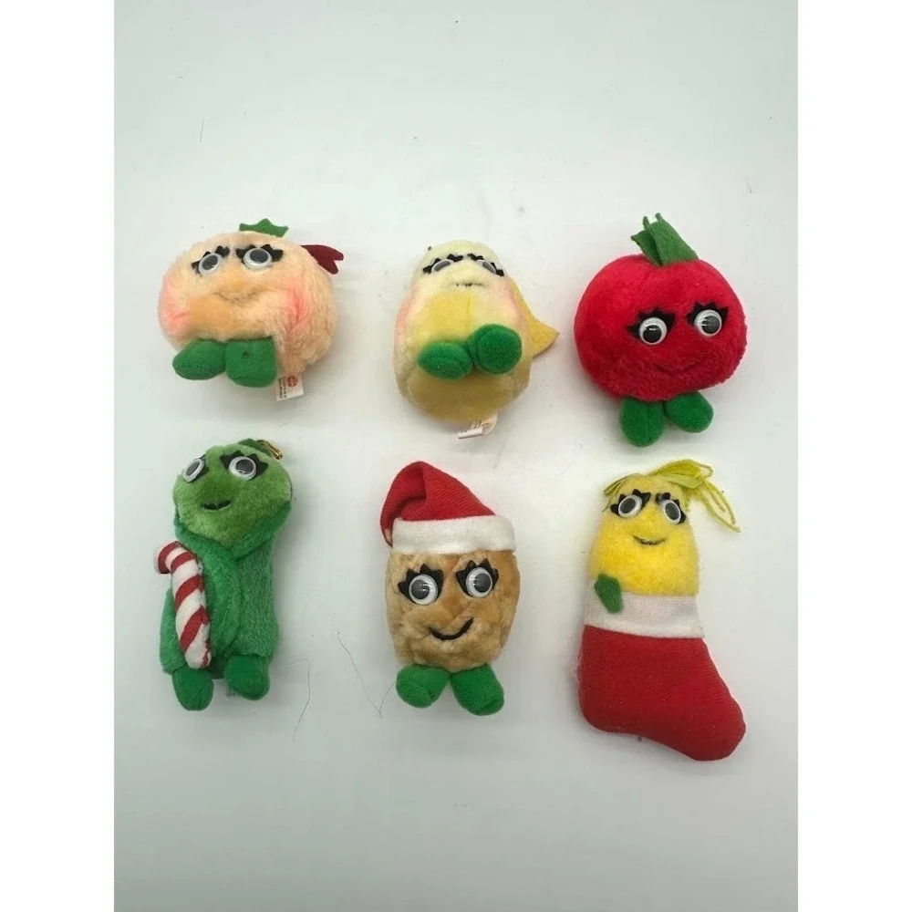Del Monte Yumkins Plush Fruits & Vegetables  Christmas Ornaments 1991  Lot of 6‎