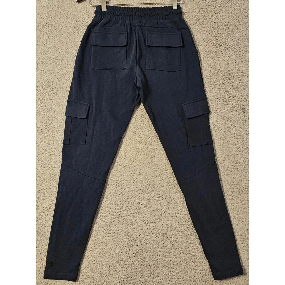 Alphalete casual waistband