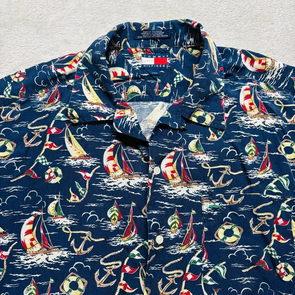VTG Tommy Hilfiger Camp‎ Shirt 100% Rayon Loop Collar Sailing Nautical Mens L