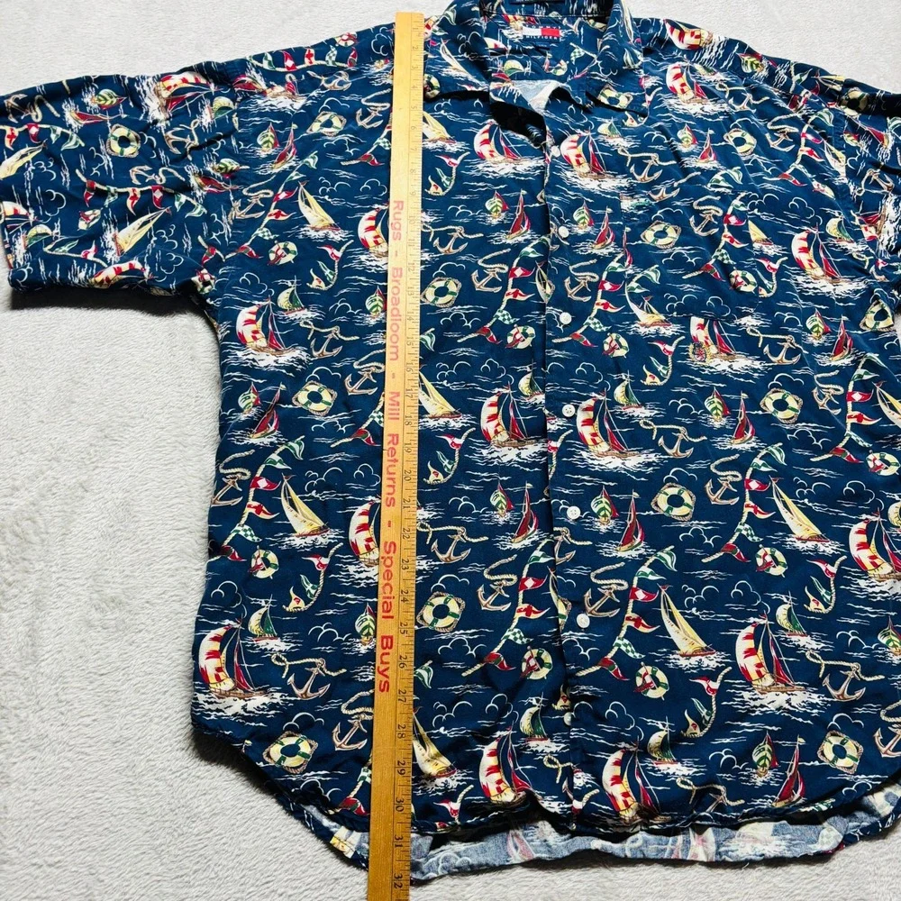 VTG Tommy Hilfiger Camp‎ Shirt 100% Rayon Loop Collar Sailing Nautical Mens L