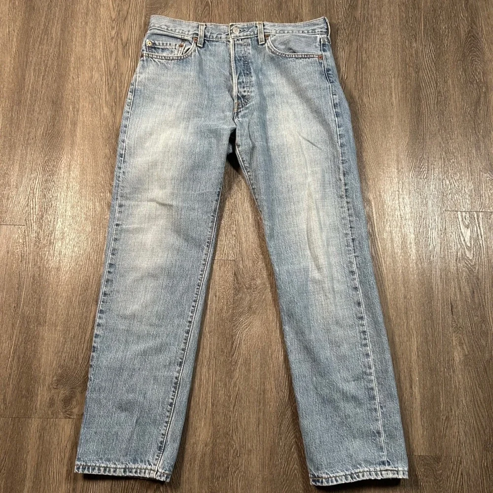 Levis levi structured