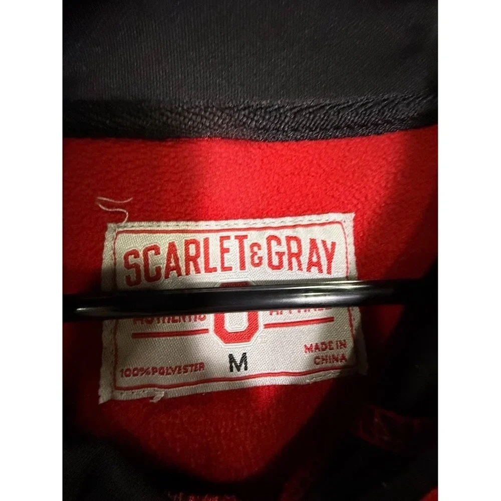 Ohio State Buckeyes Scarlet & Gray‎ Embroidered Red Hooded Sweatshirt Men M