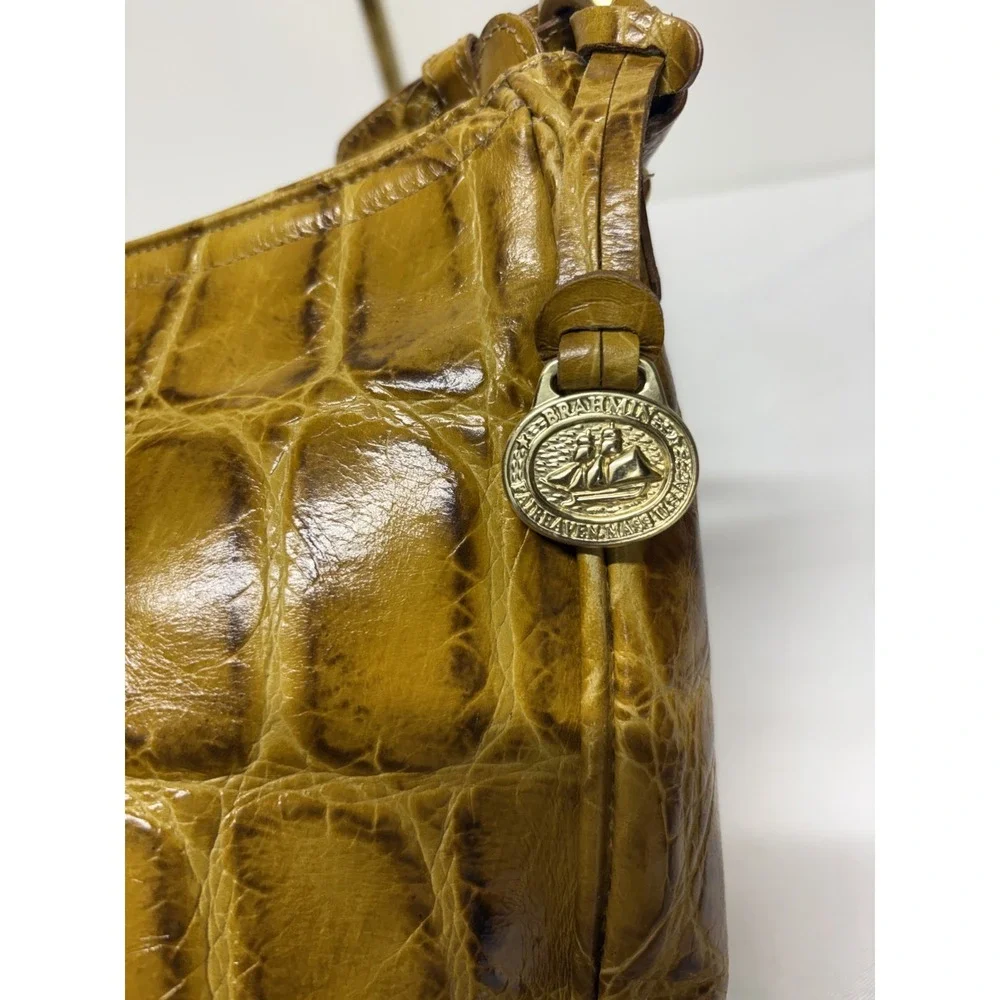 Brahmin melbourne croc