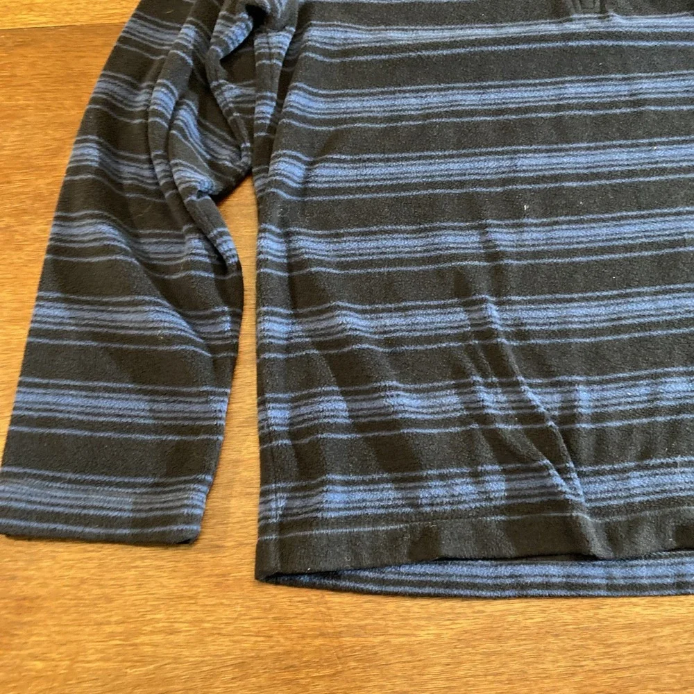 Eddie Bauer wrap yourself