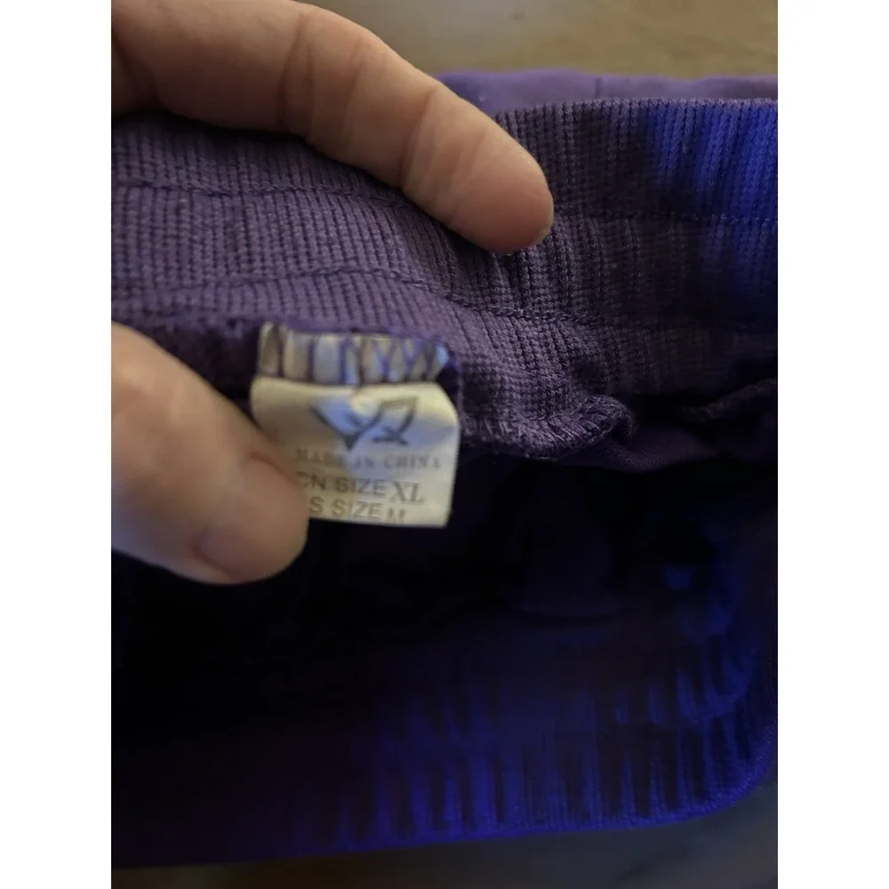 The Unbranded Brand brand good used