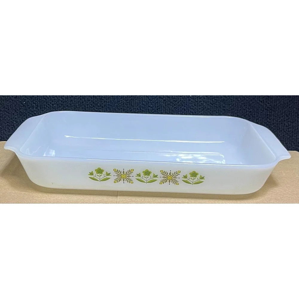 Vintage Anchor Hocking Fire-King Meadow Green Oblong Baking Dish‎ USA Milk Glass