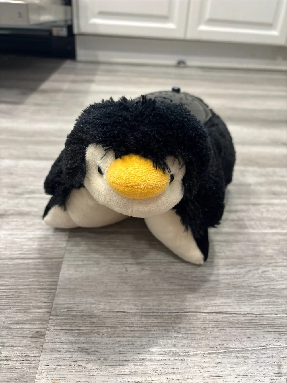Pillow pets dream lite penguin Small- bed time night light stuffed animal