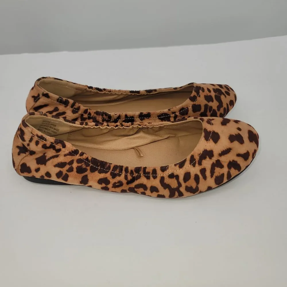 Torrid Scrunch Ballet Flats‎ Sz 8 W Animal Print Leopard Preppy Ballerina Shoes