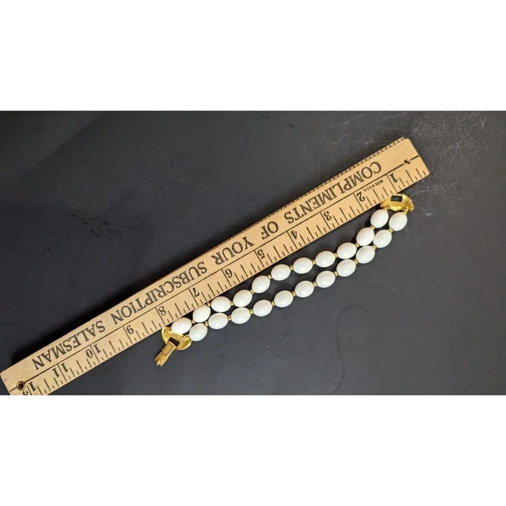 Vintage Monet Double Strand Lucite Beaded Bracelet white gold‎ tone  7 inch