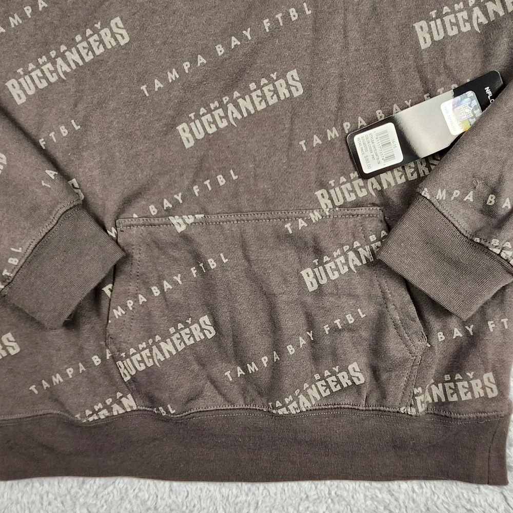 NFL team apparel