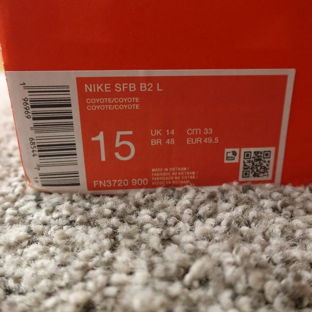 Nike box damaged