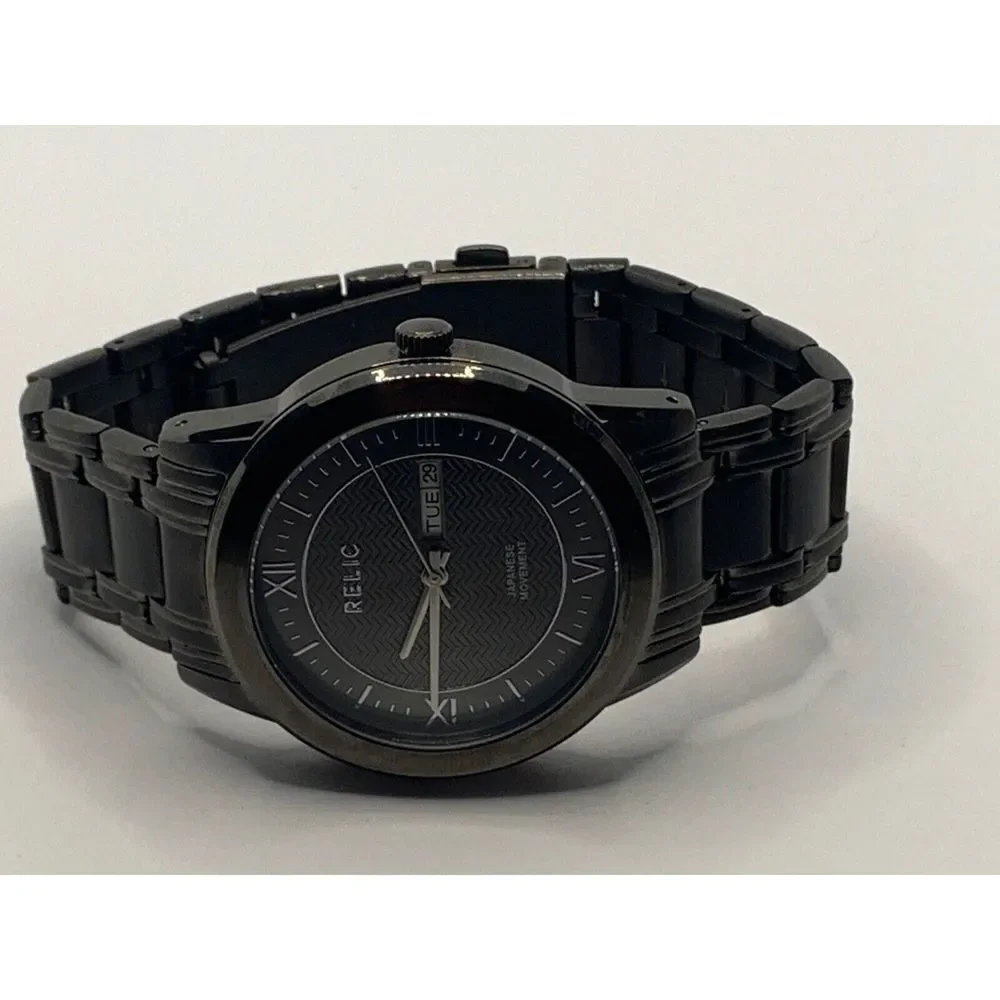 Relic ZR12053 Men's Silver Stainless Steel Analog Gray Dial Quartz Watch JD366