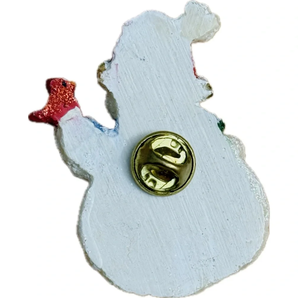 Charming‎ Snowman Brooch with Festive Accents