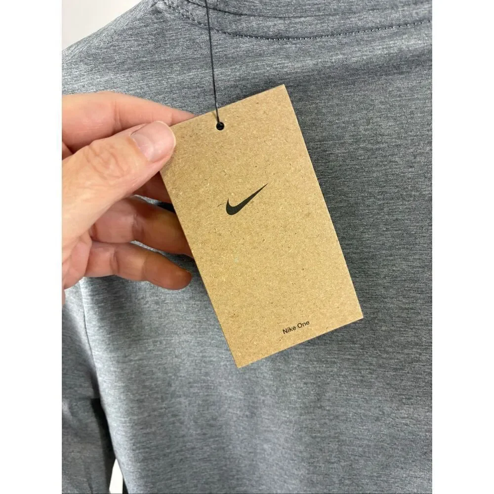 Nike nwt long