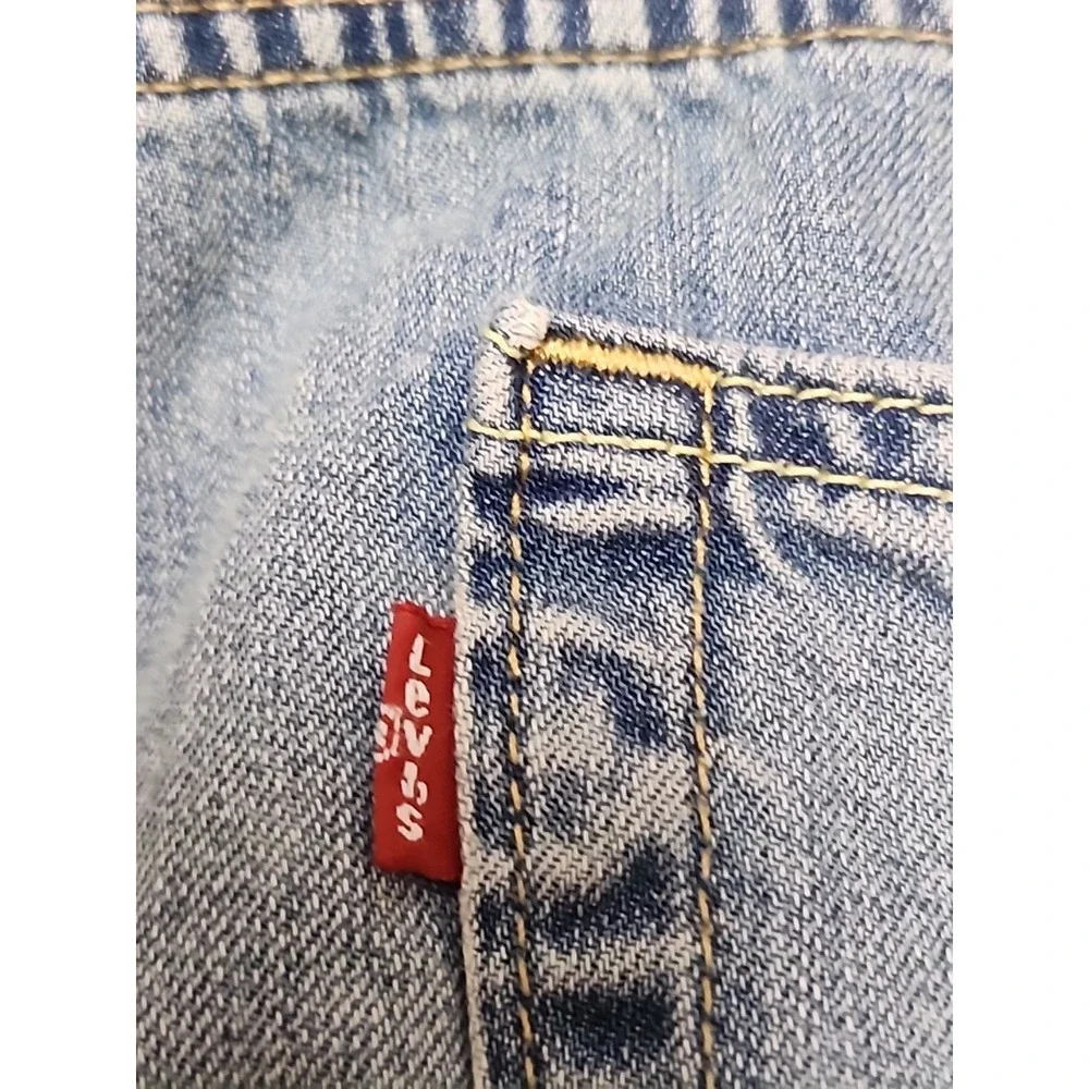 Levis please see