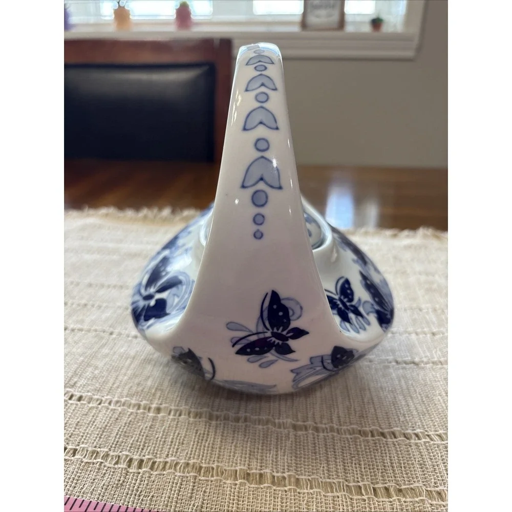 PORCELAIN TEA POT, BLUE AND WHITE BUTTERFLIES MADE‎ FOR PIER 1