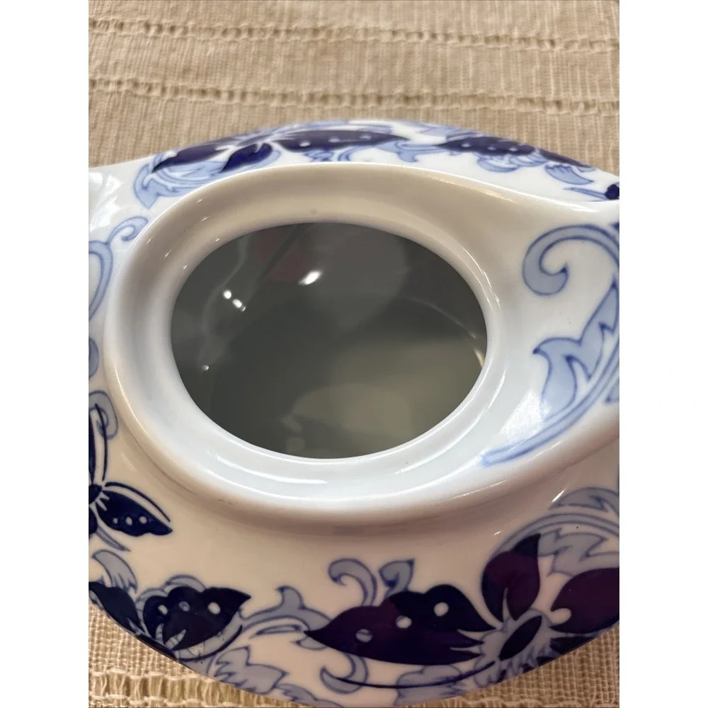 PORCELAIN TEA POT, BLUE AND WHITE BUTTERFLIES MADE‎ FOR PIER 1