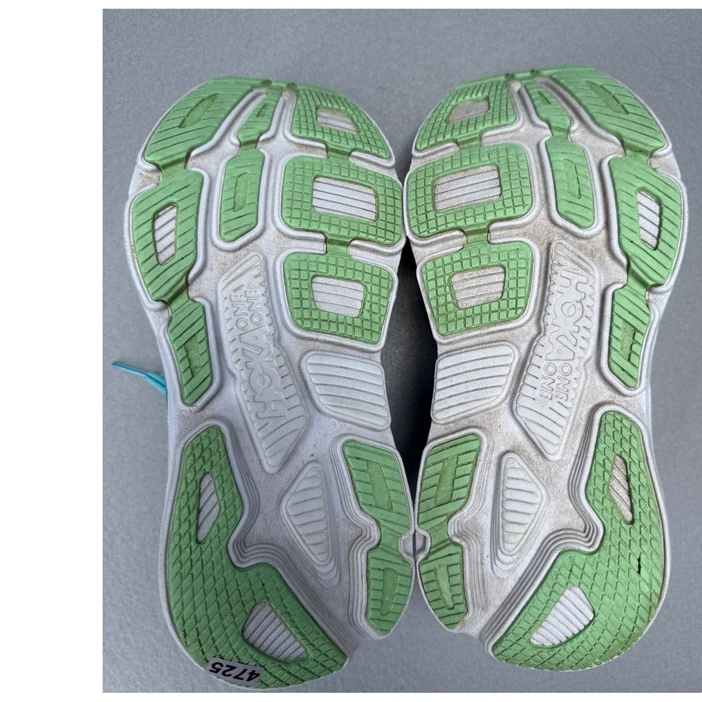Hoka One One hoka one