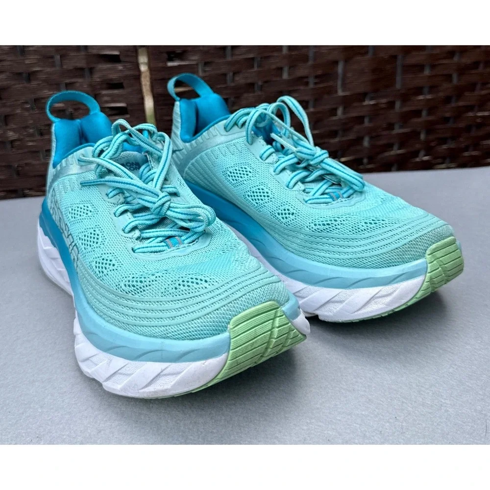 Hoka One One hoka one