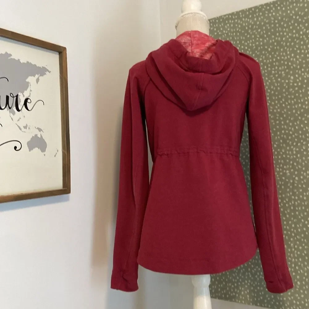 lululemon athletica lululemon maroon