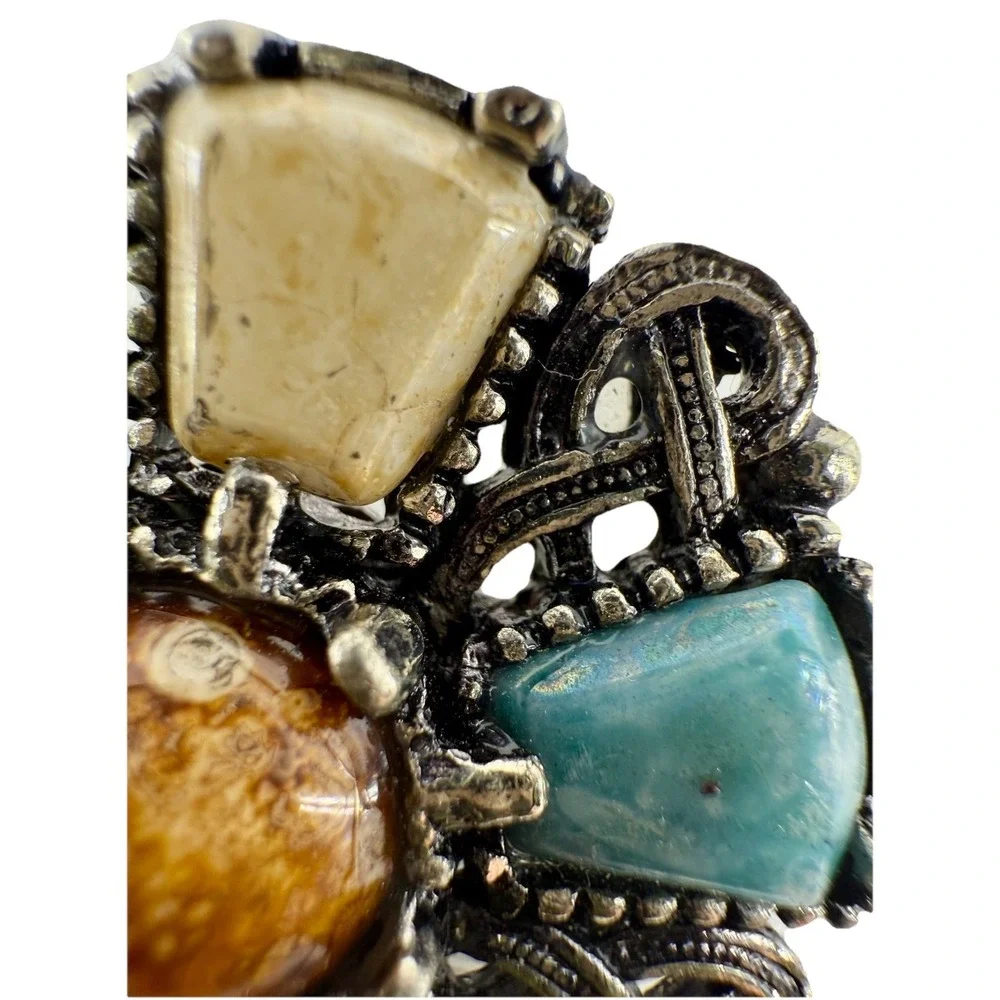 Celtic Scottish‎ Shield Glass-Look Silver-Tone Brooch Scarf Clip 1.5