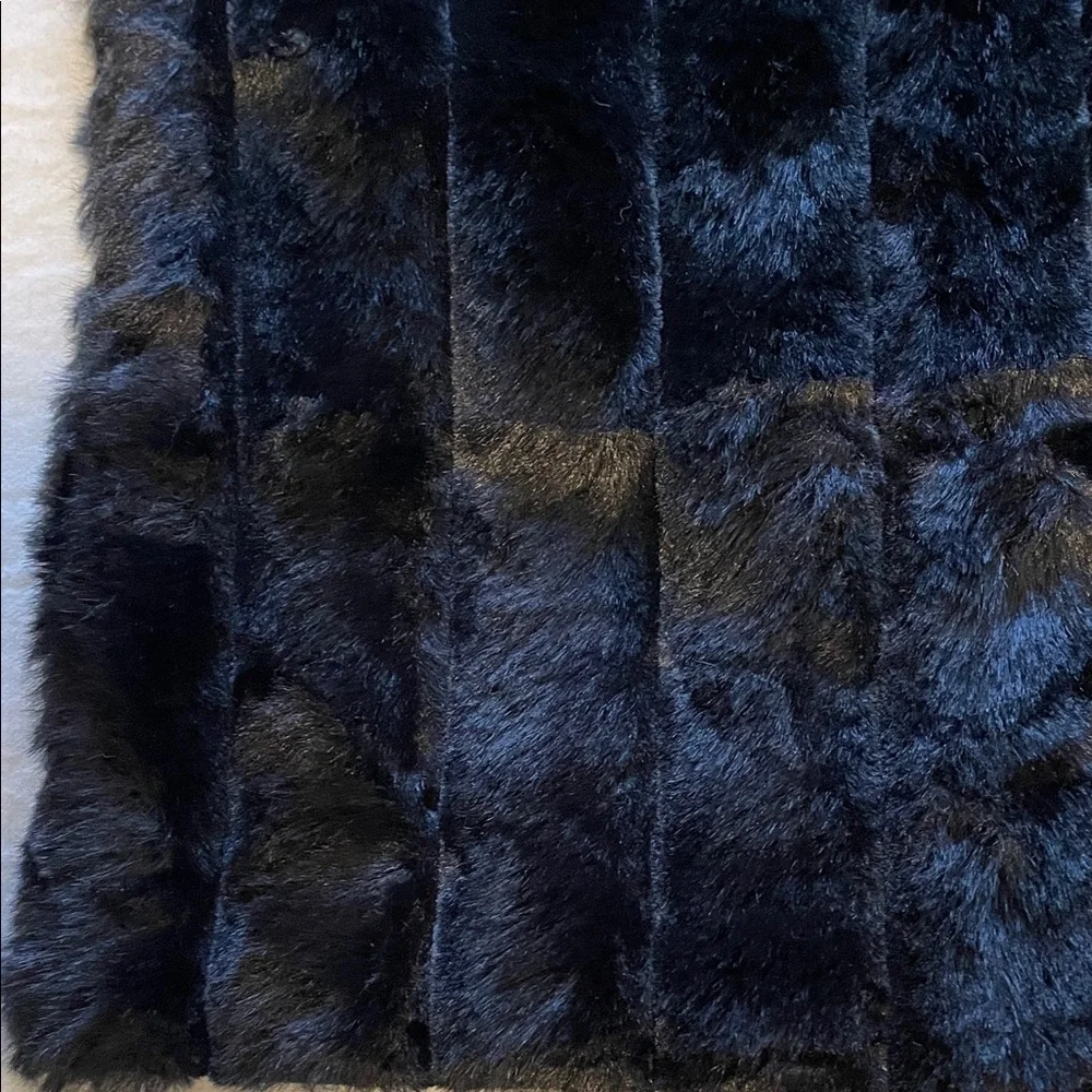 N/A fur pillows
