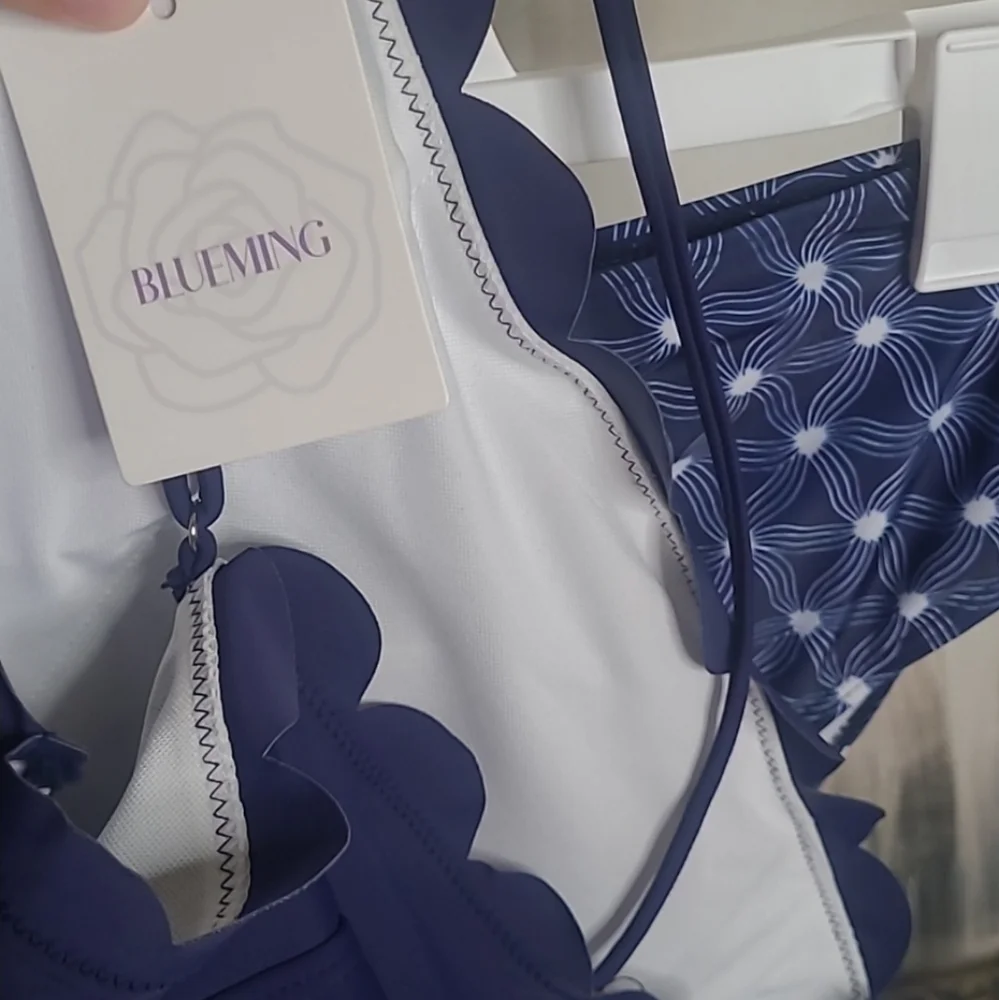 Blueming stylish navy