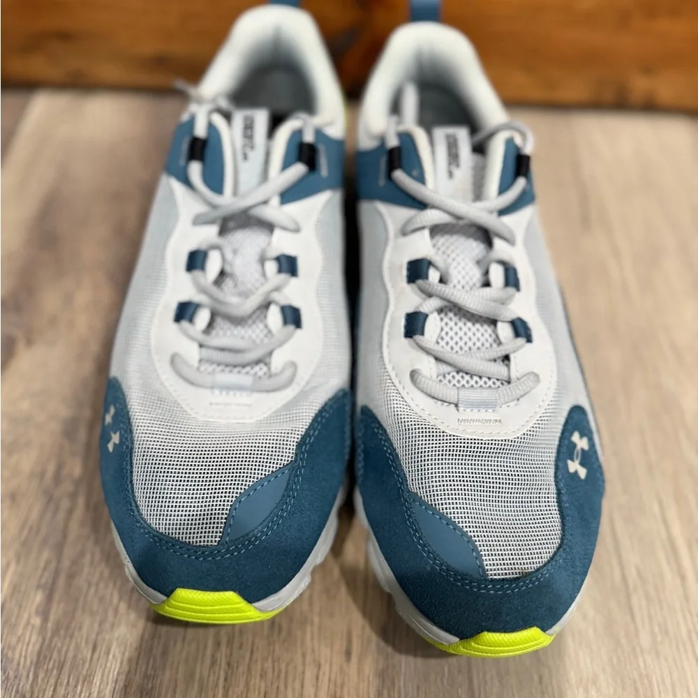 Under Armour size 11