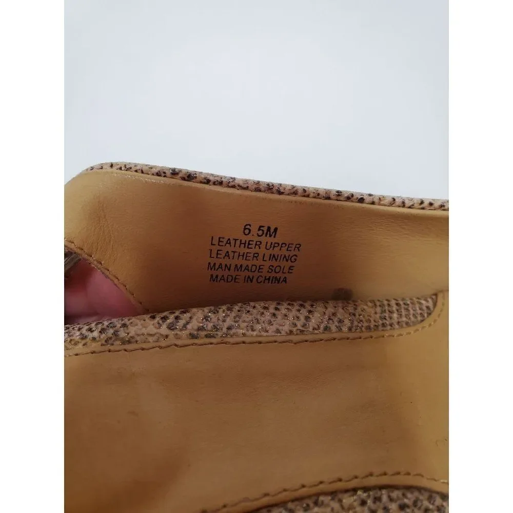 Nurture by Lamaze nice leather